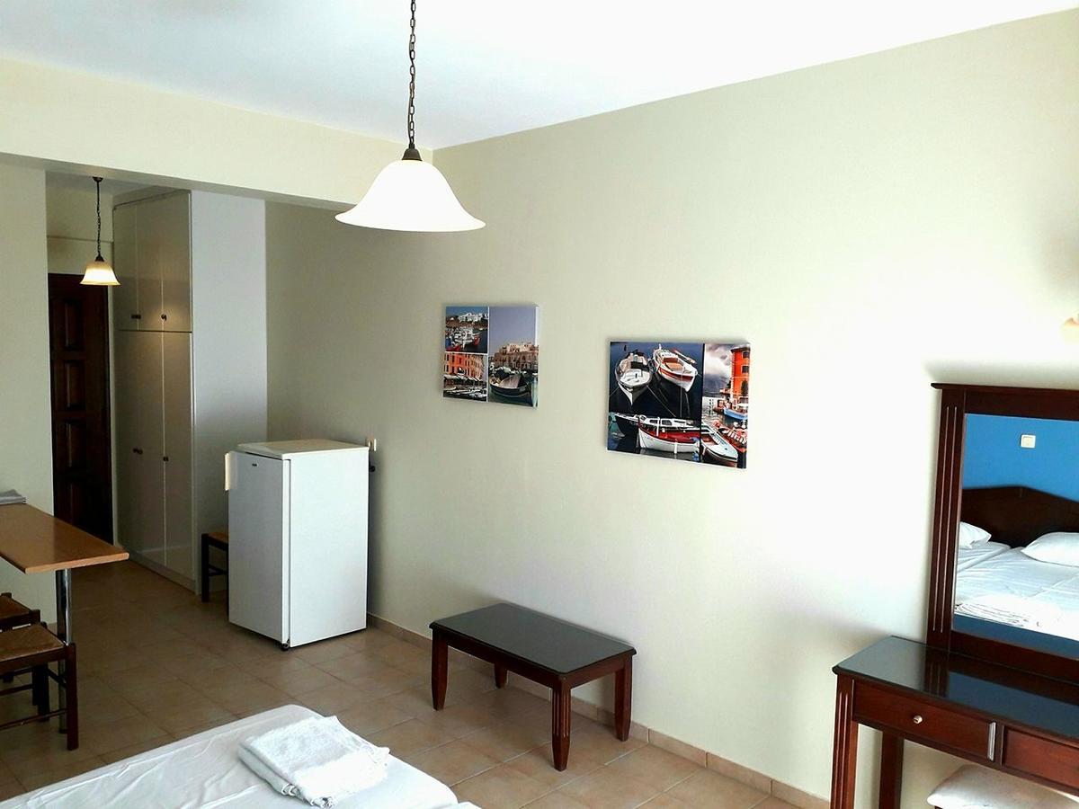 Sirius Hotel Фінікунда Екстер'єр фото